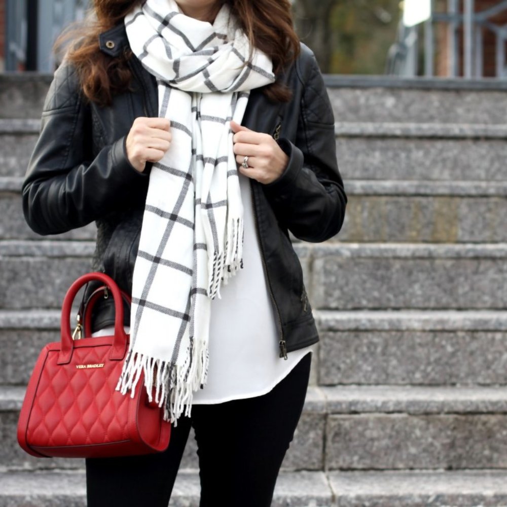 Gap Window Pane Scarf